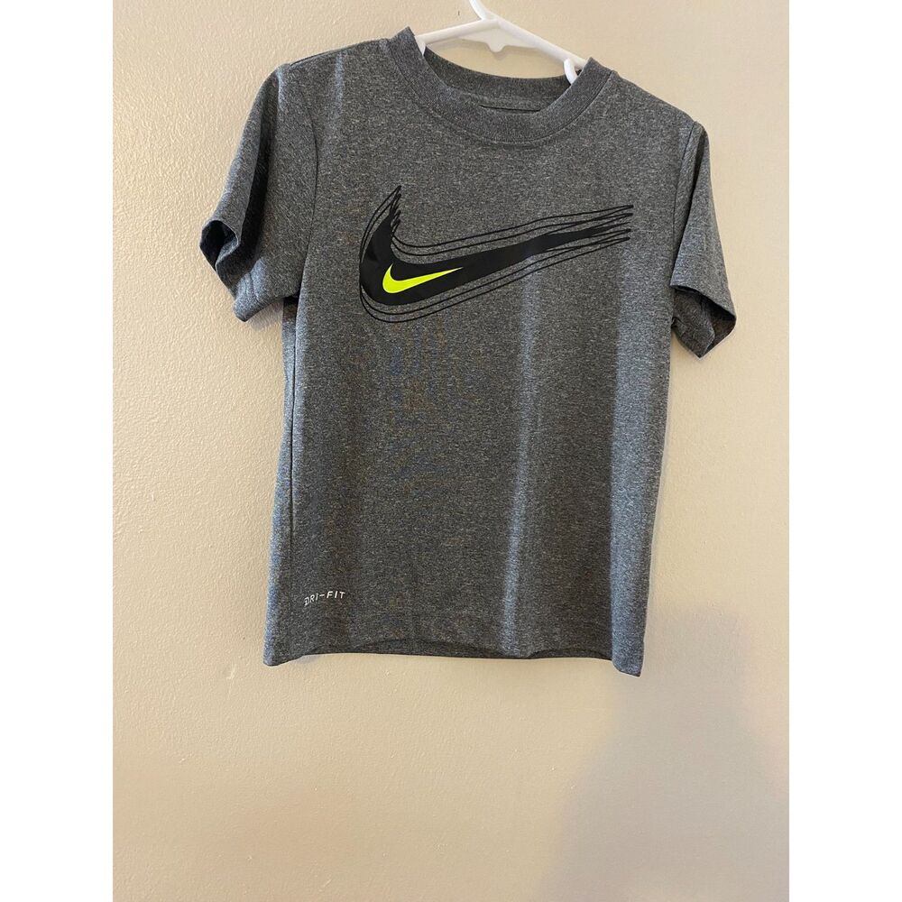 Nike Boys Size 5 Dri FIT Gray Speed Swoosh Graphic Athletic T Shirt 4 5Y Volt